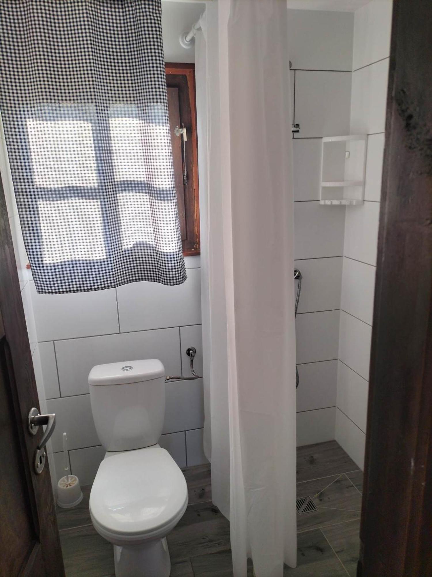 Albergue Osrodek Wypoczynkowy Lesne Ustronie Witnica Exterior foto