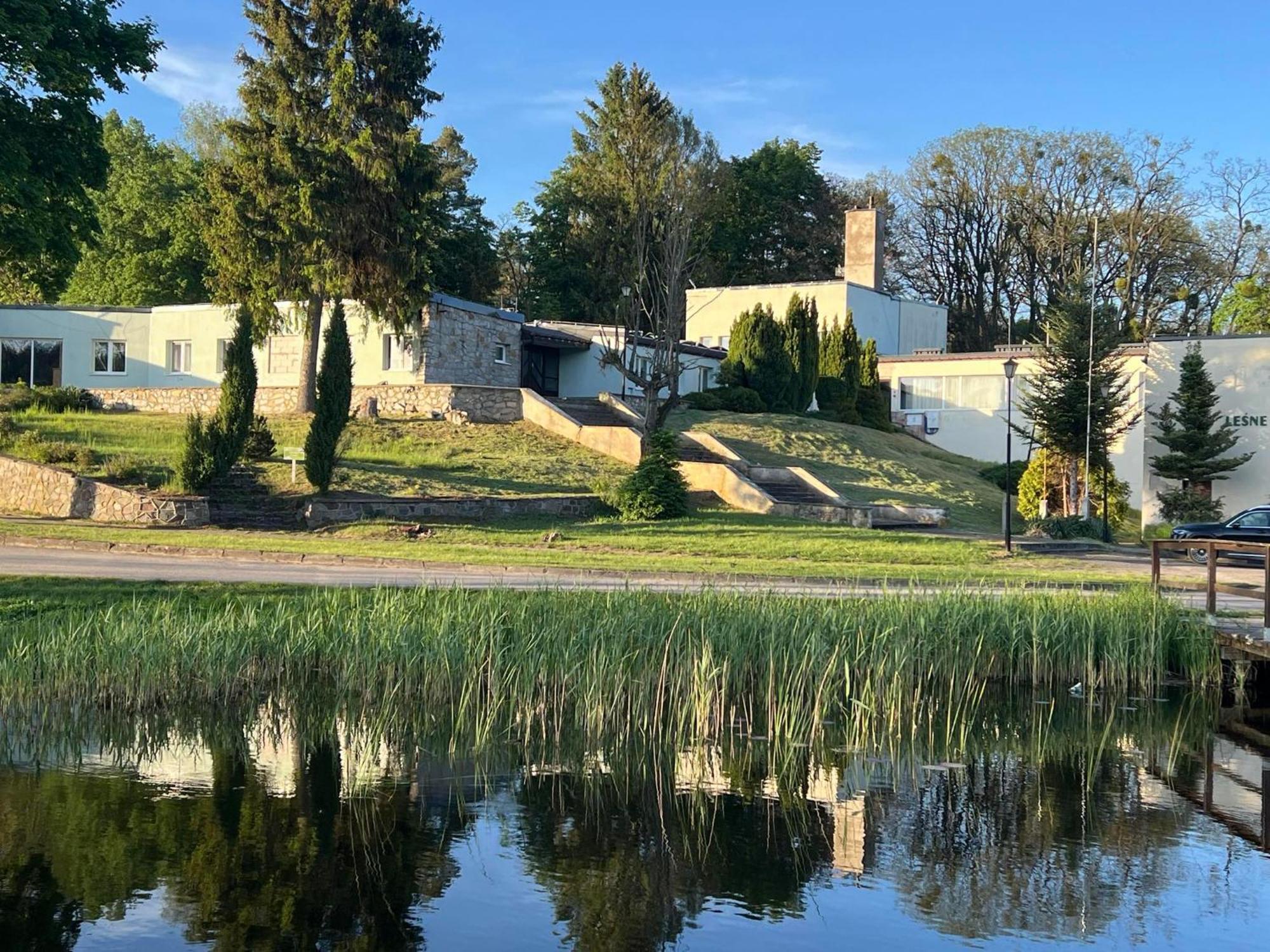 Albergue Osrodek Wypoczynkowy Lesne Ustronie Witnica Exterior foto